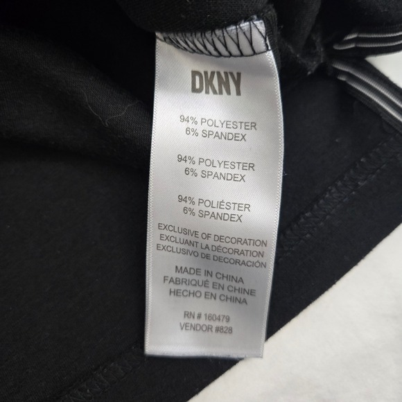 DKNY Men's 1/4 Zip Pullover Large Black Sweatshirt Sleeve Pocket Stretch Golf - Picture 5 of 12